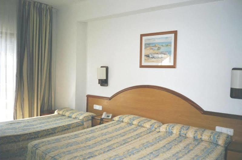 Hotel Marina Playa De Palma El Arenal  Exteriör bild